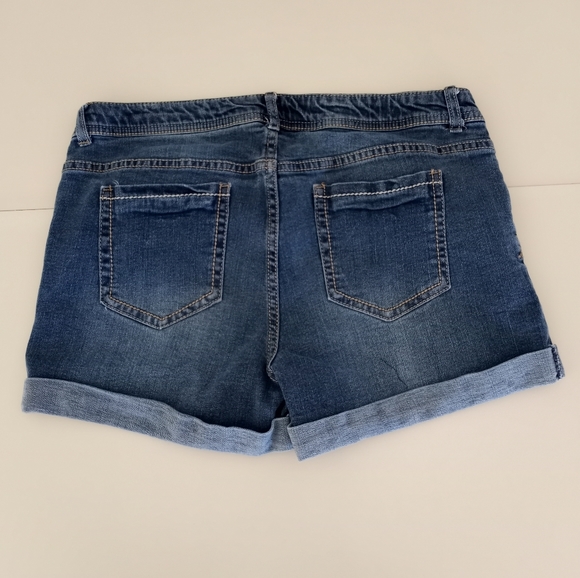 Arizona Jeans Cuffed Plus Size Shorts Girls Size 18 1/2 Plus - Picture 2 of 12